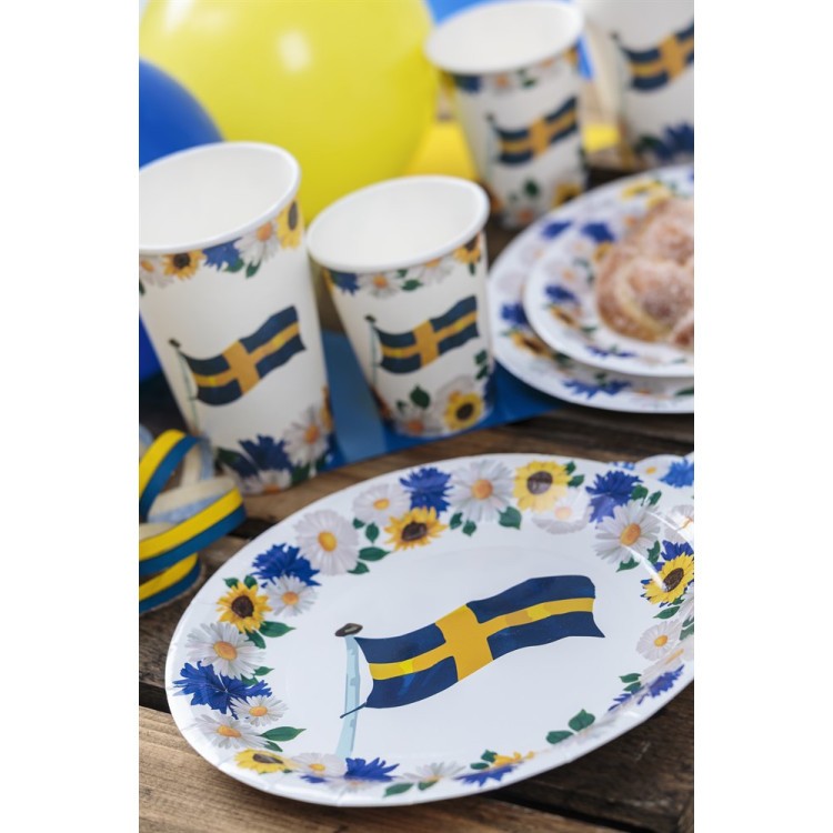 Papperstallrikar Svenska Flaggan Blommor bild 2