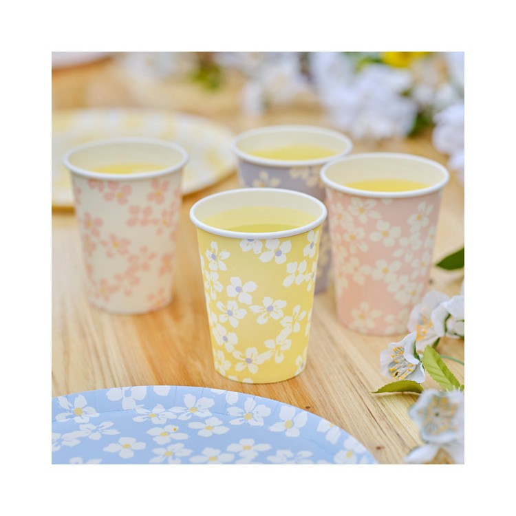 Pappersmuggar med Vita Blommor ECO