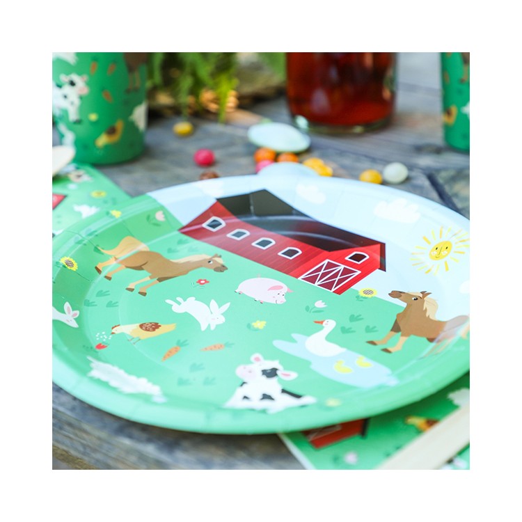 Papperstallrikar Bondgårdskalas