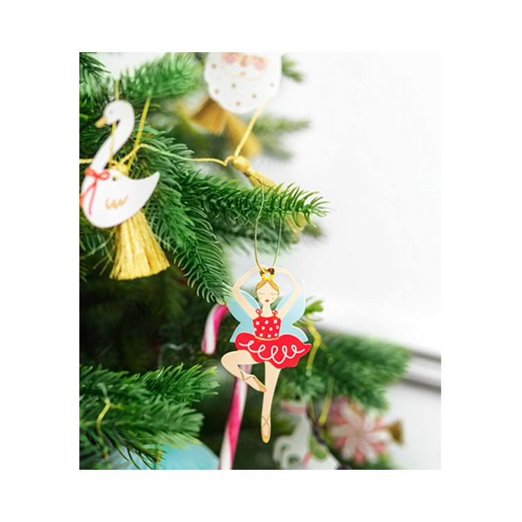 Presentetiketter Nötknäpparemix bild 4