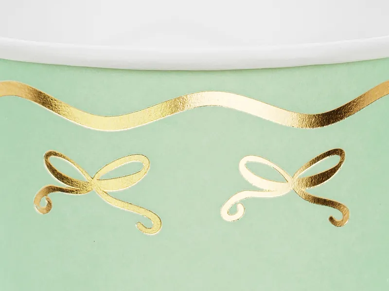 Pappersmuggar med pastellfärger och gulddetaljer bild 2