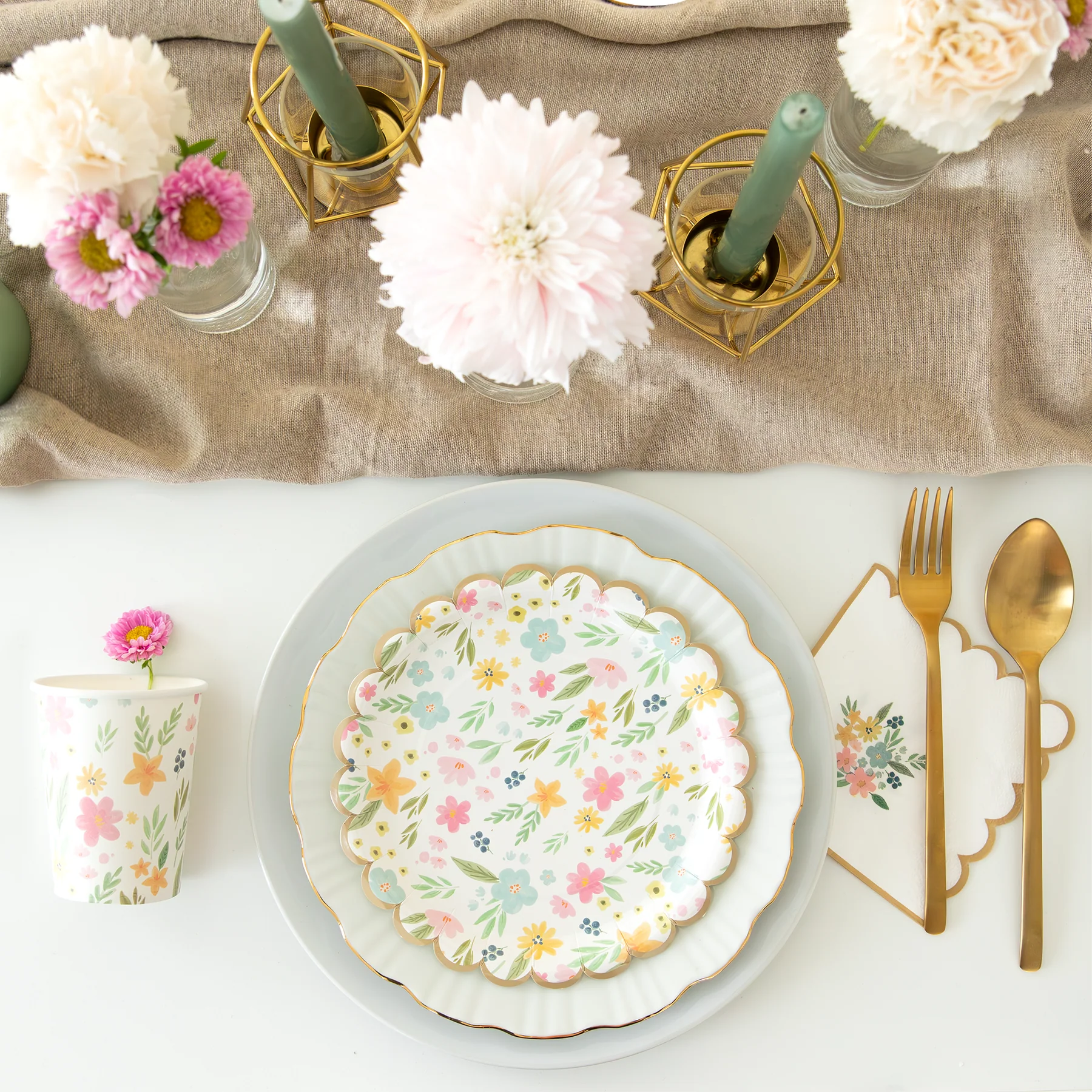 Papptallrik blommor, 6-pack bild 3